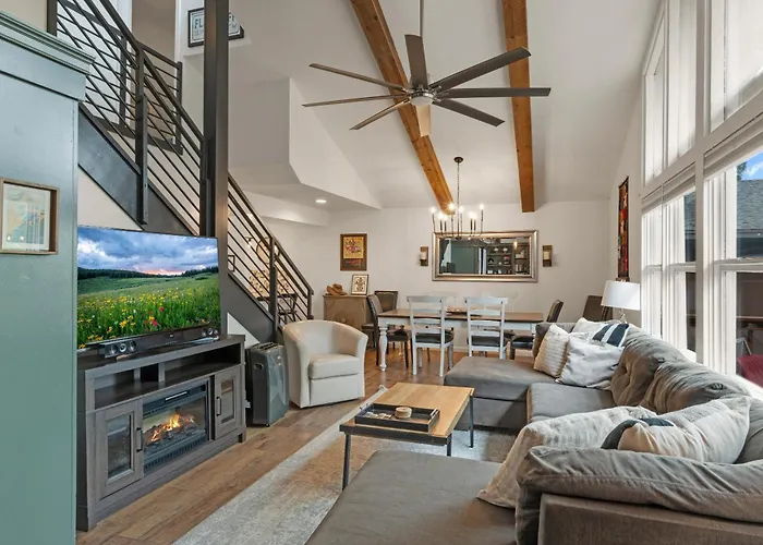 Your Second @ Country Club Stunning Views Family-friendly Outdoor Bliss Flagstaff